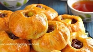 Пеку, ВАК - беляши из пресного сдобного теста.