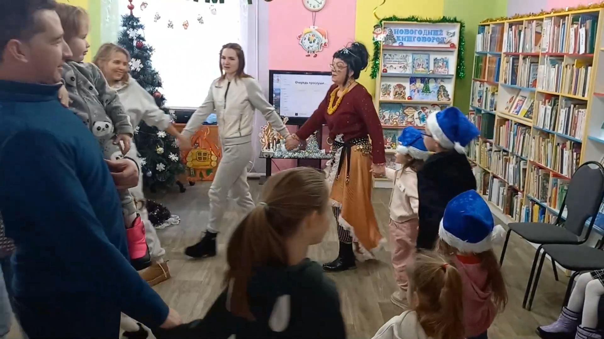 Ларец – Новогодних чудес смотреть онлайн