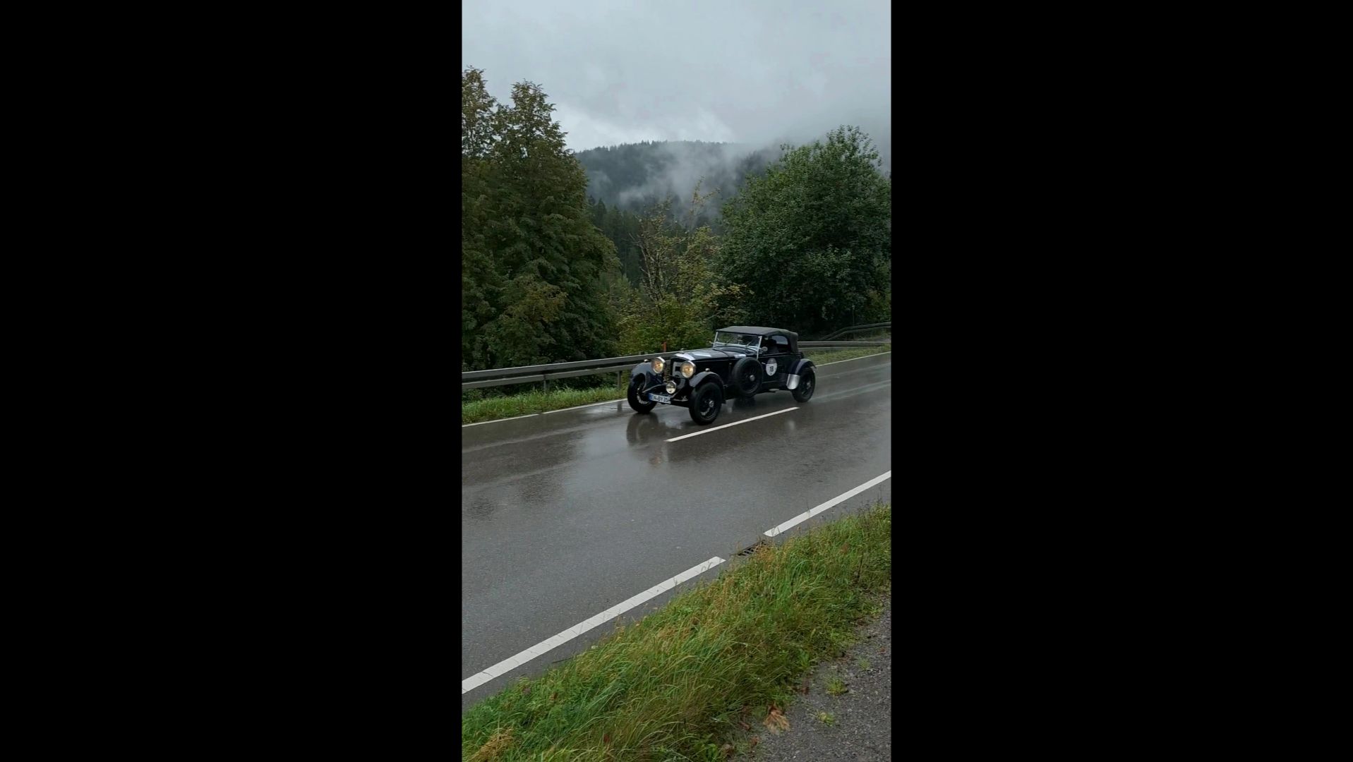 Bentley смотреть онлайн