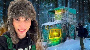 СУРОВЫЙ НОВЫЙ ГОД в САМОДЕЛЬНОМ ДОМЕ!🎄