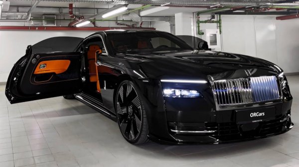 Rolls-Royce Spectre 2026 года — интерьер, экстерьер.