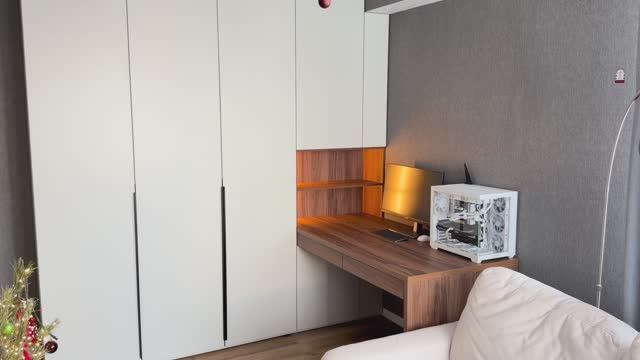 Шкаф с фасадами МДФ NCS S 1002 Y и фурнитурой Blum смотреть онлайн