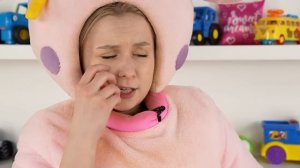 Интерактивная книга СИНИЙ ТРАКТОР и Игры в Фингербук - КуКуPlay