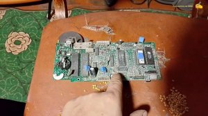 Барбоса накормил и сразу же начал разбирать технику.