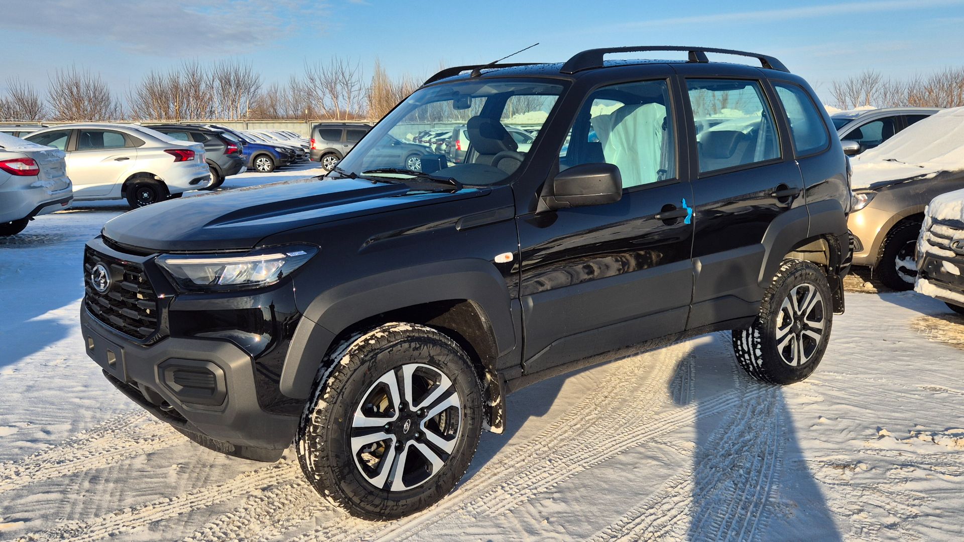 DUSTER прощай или Niva Travel с НОВЫМ ДВИГАТЕЛЕМ в предмаксимальной комплектации Enjoy #nivatravel смотреть онлайн