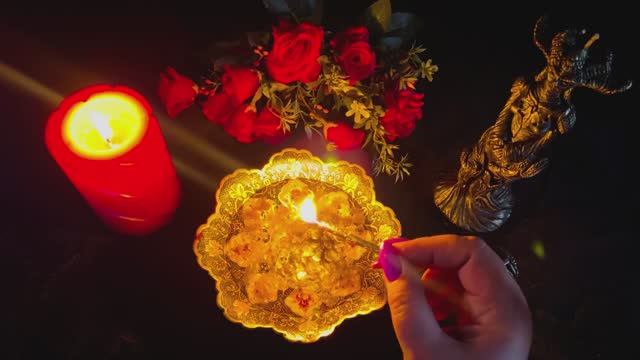 🔥О чём шепчет пламя для вас❗️Что вы не ожидаете ⚡️А оно случится 🙏✨#гадание смотреть онлайн