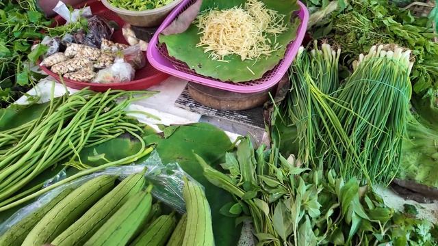 Уличная еда Камбоджи 2026 прогулка по рынку Боенг Трабек Пномпень смотреть онлайн