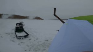 На рыбалку за язём. Пурга, метель, а нам пофиг...