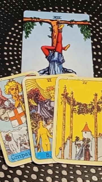 ГАДАНИЕ НА СВЯТКИ НА СУЖЕНОГО, РЯЖЕНОГО 💗💗#расклад_на_ картах_таро#гадание_онлайн #таро_расклад смотреть онлайн