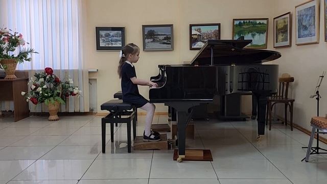 Денисова Нина