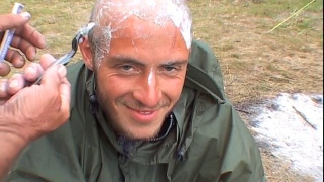 ©  "Немец. Бритье голов Сереги и Феди" 2004