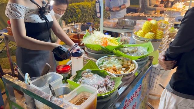 Невероятное место Камбоджа уличная еда 2026 рынок на набережной смотреть онлайн