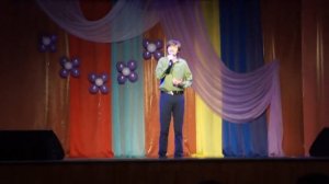 Парень спел песню Маме, весь зал поддержал! Очень трогательно!