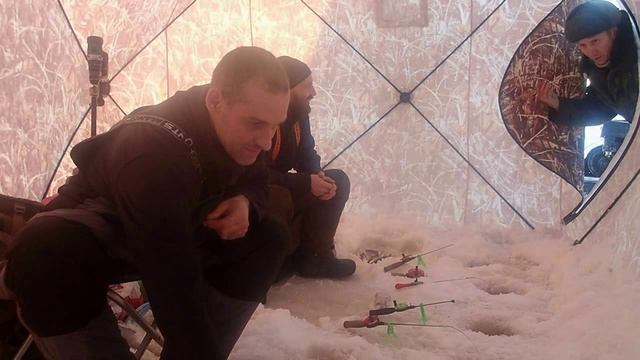 ,,Путин,,на рыбалке Сухое море смотреть онлайн