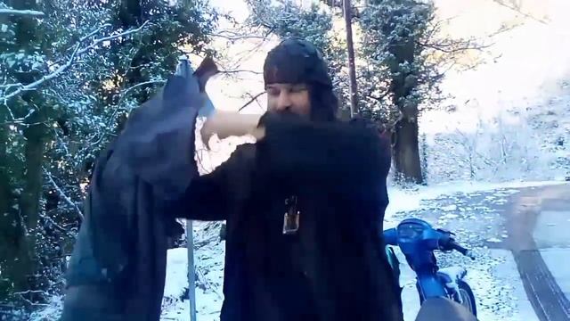 Ο ΠΕΙΡΑΤΗΣ ΜΗΧΑΝΑΚΙ смотреть онлайн