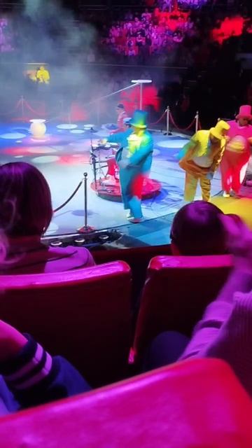 Шоу воды огня и света. Брянский цирк смотреть онлайн