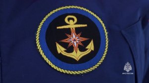 Замеры льда на реке Амур