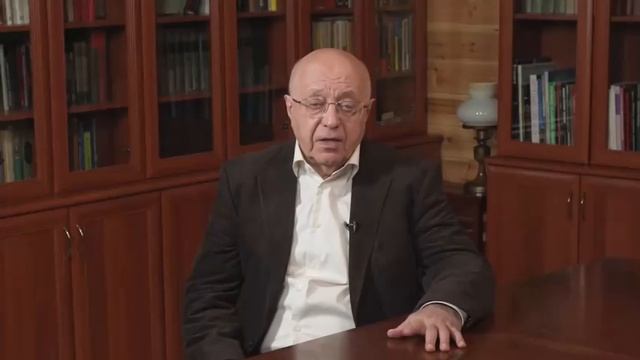 Трамп быстро борзеет: он плюет нам в лицо и скоро захочет прирезать