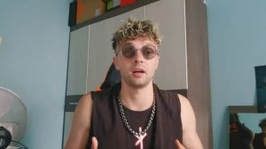 БАБЫ ПЛАЧУТ- Хорошие мужчины не знакомятся и не дарят подарки!_HD