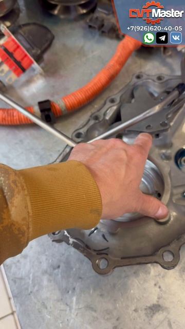 Разбираемся с вариатором на гибридном Ниссане часть 10 смотреть онлайн