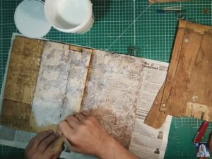 Реставрация книг дома. Кожаный переплет. Большая церковная книга.