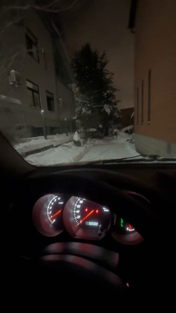 Удалось сесть за руль «лампового» автомобиля смотреть онлайн