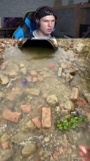 Две Колонки JBL Пошли Ко Дну!😭🔊 #shorts #шортс #челлендж #музыка #прикол #юмор #пранк #мем #lisfox