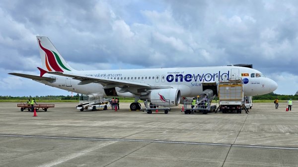 Airbus A320 а/к SriLankan Airlines | Рейс Коломбо – Ган (Мальдивские острова)
