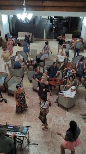 Танцы в отеле.... 11.01.26.