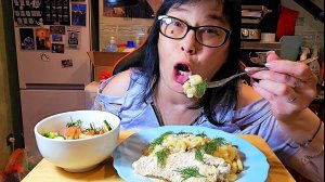 Мукбанг | Макароны с тушенкой и индейкой в сливочной подливе. Салат | Обжор Асмр