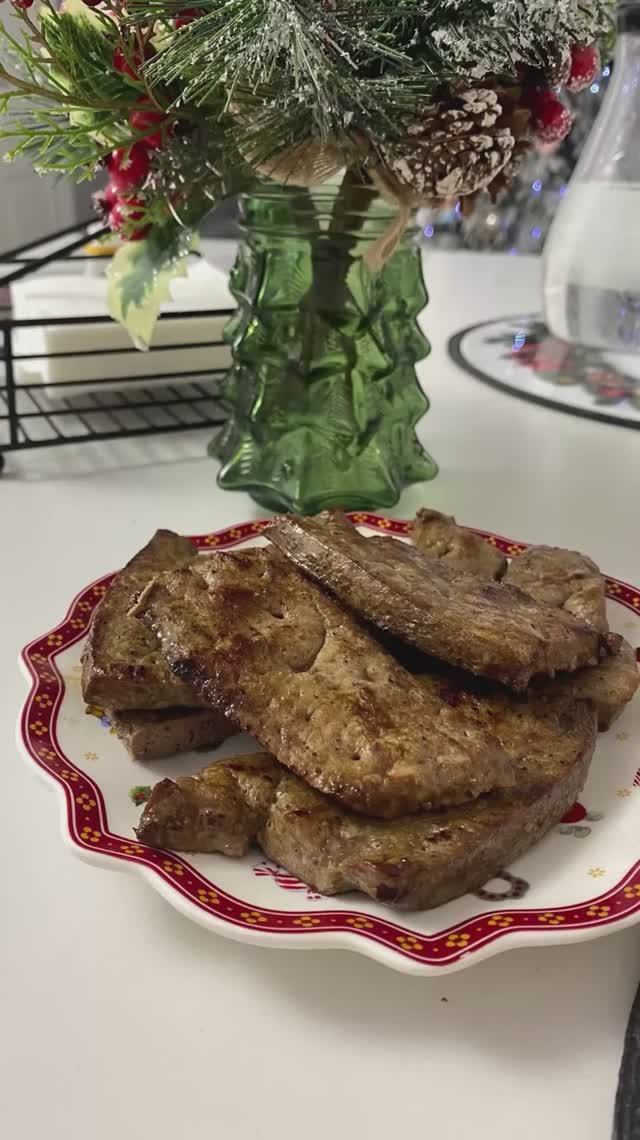 Нежный стейк из говяжей печени!