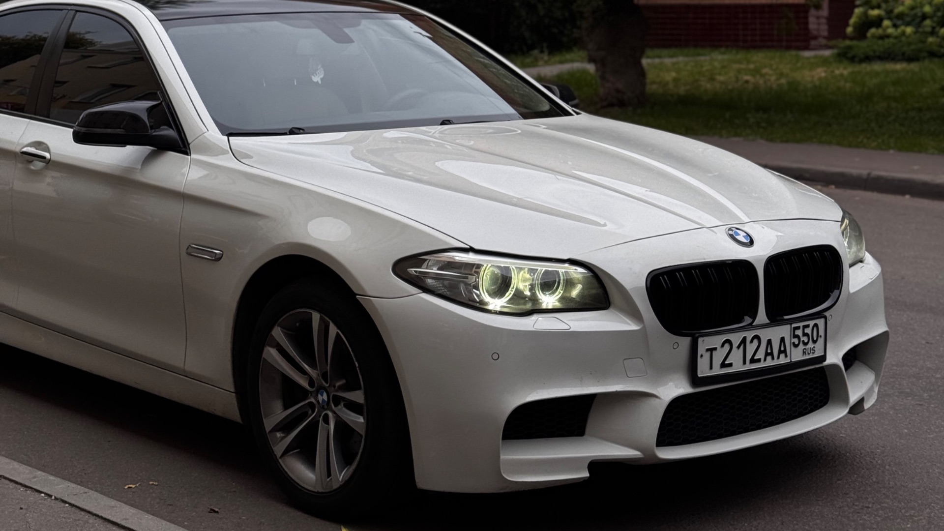 BMW 5 Series f10 смотреть онлайн