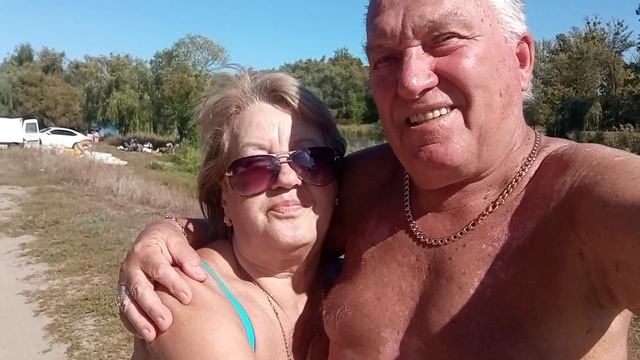 Отдых вместе с Наташей ,Чинарой ,Лизой и мной ,отдыхаем смотреть онлайн