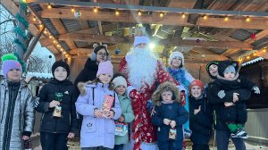 Александр Инкогнито поздравил детишек в деревне с Новым Годом. 2026г д.Истомино