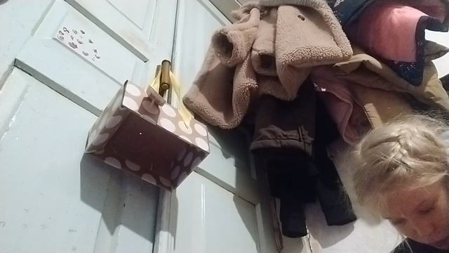 показываю одежду для кукол 🙋💁👶👕👚👔👗🩳👙🩲🎽🩱🧦🧣🧢👒🎩🪖⛑️🦺🥼🧥👖🥾👢🩴👠👟👞🥿👡🕶️👓🥽 смотреть онлайн