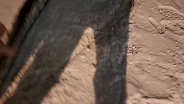 взрываемь петарды под корпусом телевизора 📺. канал немножко экшена