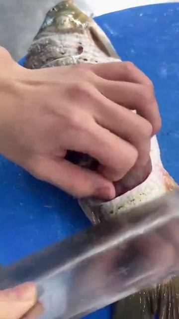 Демонстрация навыков работы с ножом от Китайского шеф повара