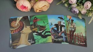 КАКУЮ МАСКУ ОН НОСИТ И ПОЧЕМУ?