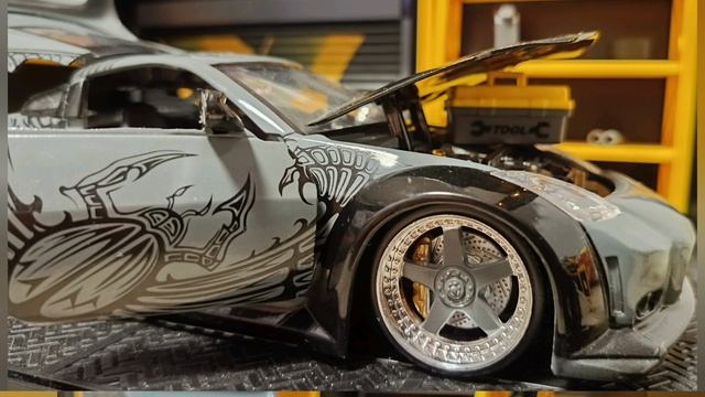 Nissan Z350.mp4 смотреть онлайн