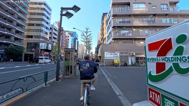Новогодний Токио шаг за шагом улицы Синдзюку и Накано смотреть онлайн