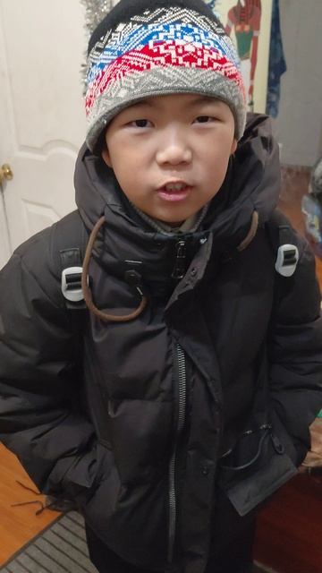 В школу после зимних каникул.