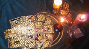 Расклад Таро.Что у вашего мужчины к вам?Что скрывает?