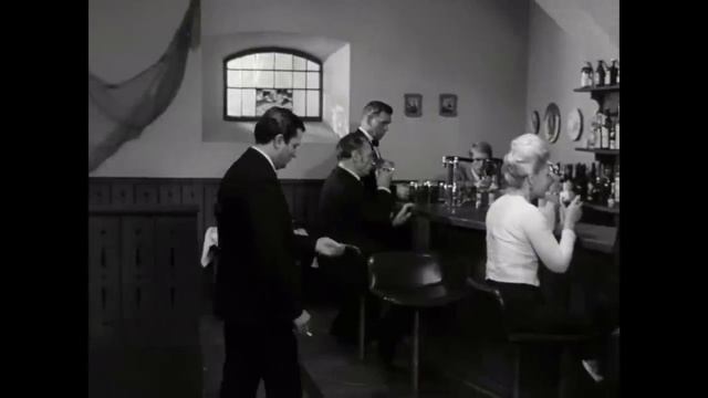 ф _17 Мгновений Весны_ (1973) смотреть онлайн