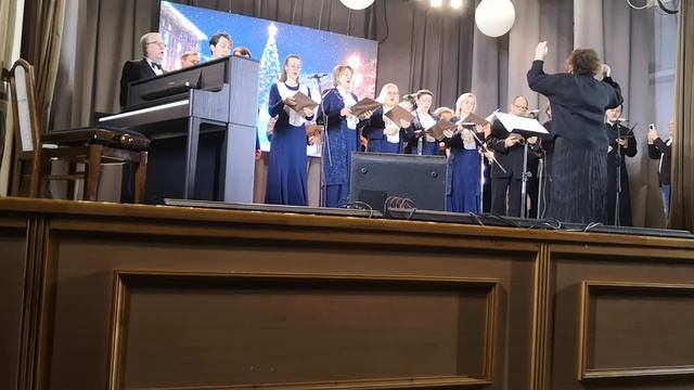 Рождественские песнопения. Архиерейский хор Вознесенского кафедрального собора Новосибирска смотреть онлайн