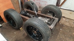 Коробка передач на месте. Мини трактор гусеничный своими руками.