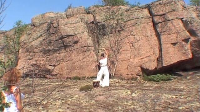 © "Ягры. Немец. Показательный танец  Анисимовой Екатерины на Святилище Предков" 2006