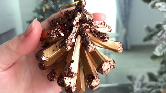 Ёлочное украшение ШИШКА 'СКАЗКА НА ВЕТКЕ', акрил, бронзовый, 10 см, T3538-1