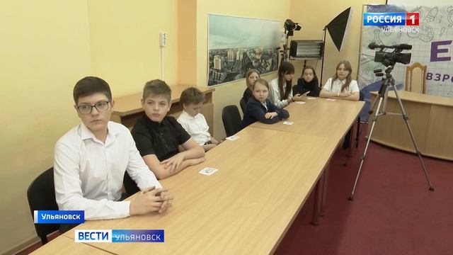 Сюжет ВГТРК "Волга". Медиацентр СШ №42 стал призером Всероссийского конкурса «ПРО Образование–2025» смотреть онлайн