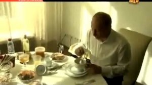 Путин любит кушать кашу
