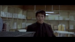 Фрагмент фильма "Поцелуй Дракона" - Джет Ли